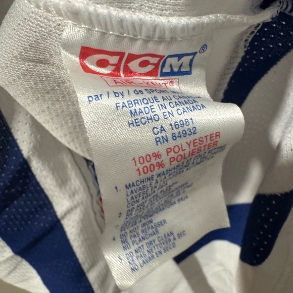 Vintage CCM Maska Toronto Maple Leafs Men’s Hockey Jersey - Picture 5 of 9